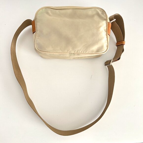 Prada Camera Bag - Picture 2 of 14